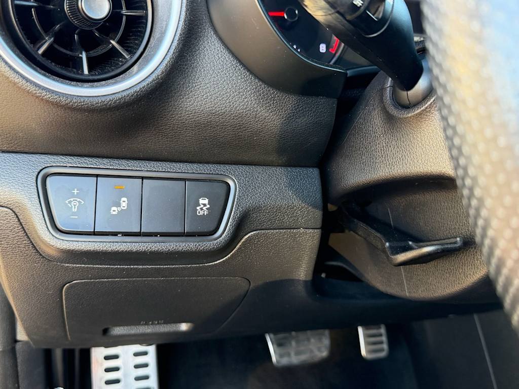 Thumbnail: 2022 Kia Forte - 20