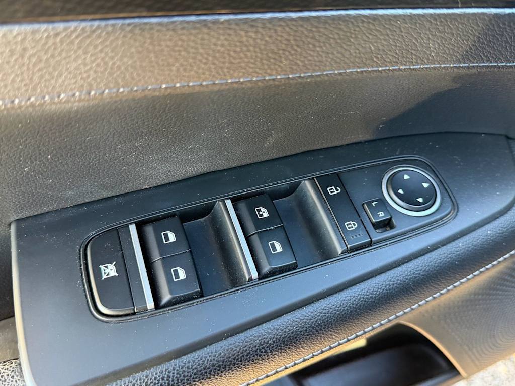 Thumbnail: 2022 Kia Forte - 21