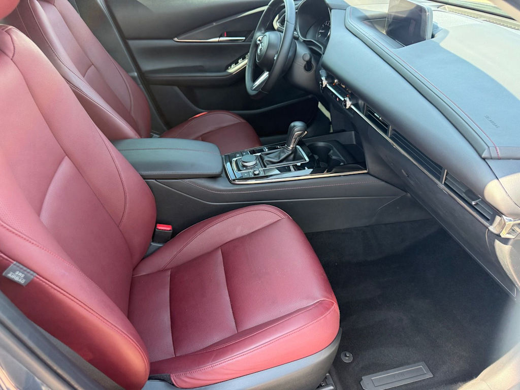 Thumbnail: 2023 Mazda CX-30 - 10