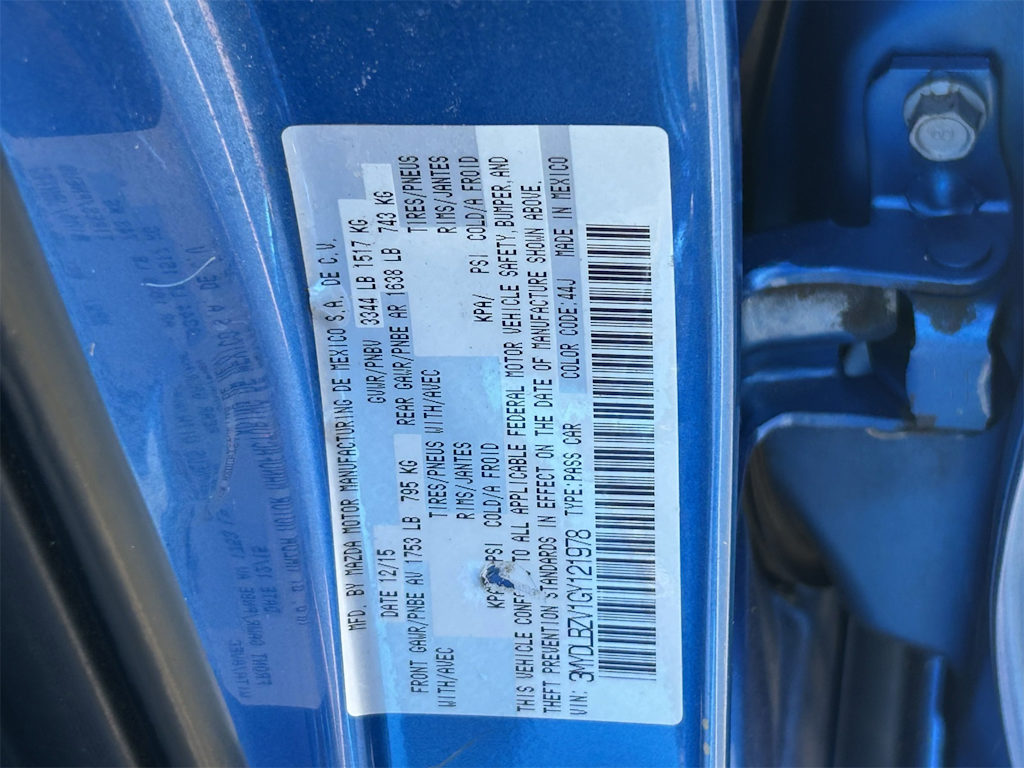 2016 Scion iA  17