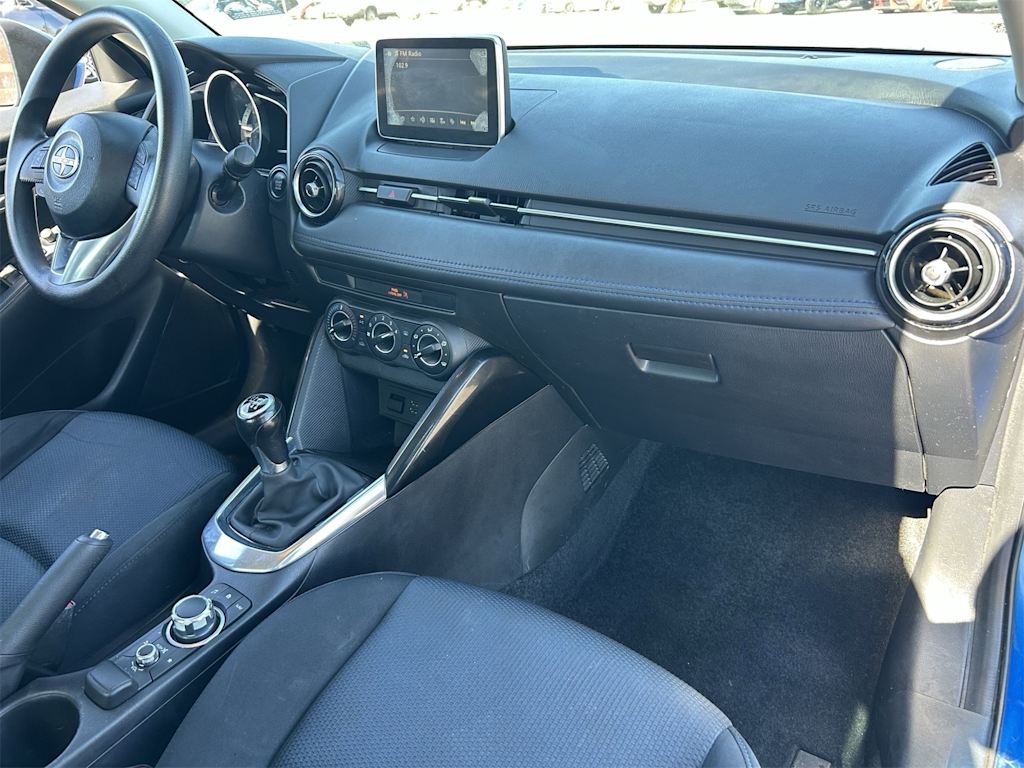 2016 Scion iA  8