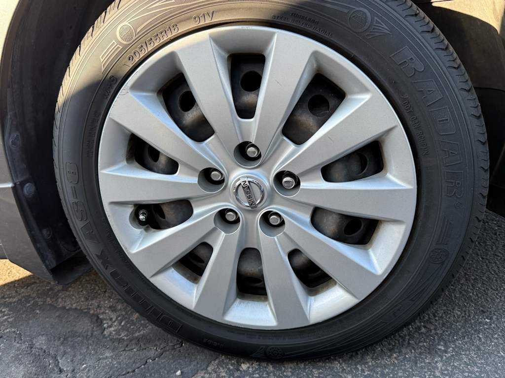 2015 Nissan Sentra SV 5