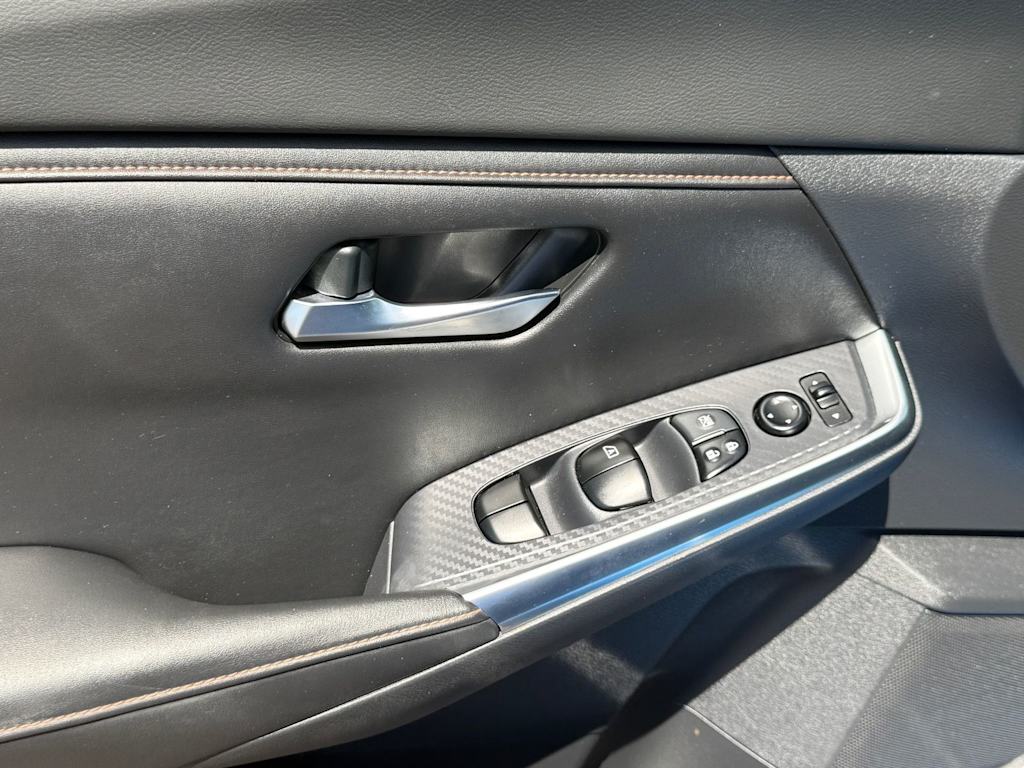 Thumbnail: 2020 Nissan Sentra - 19