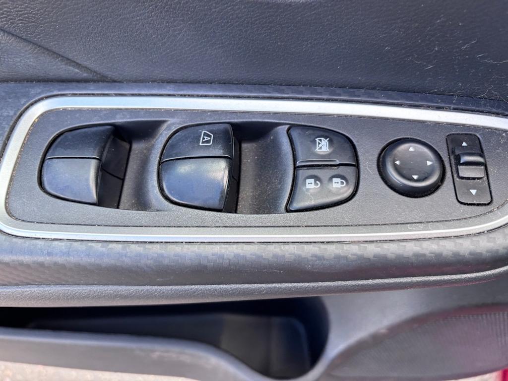 Thumbnail: 2020 Nissan Versa - 21