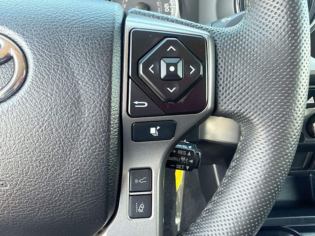 Thumbnail: 2022 Toyota Tacoma - 27