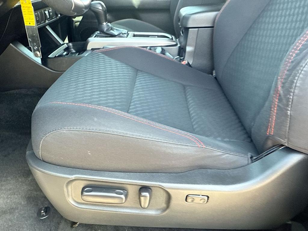 Thumbnail: 2022 Toyota Tacoma - 21