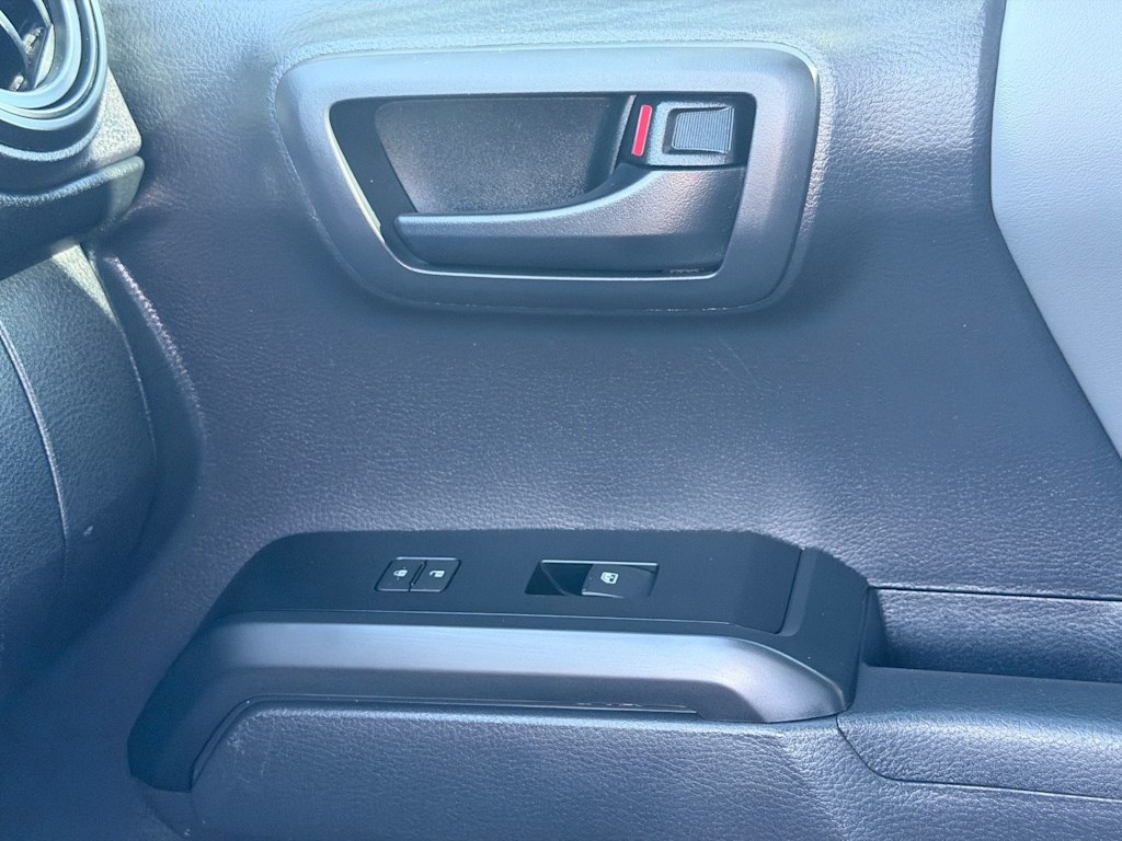 Thumbnail: 2023 Toyota Tacoma - 29