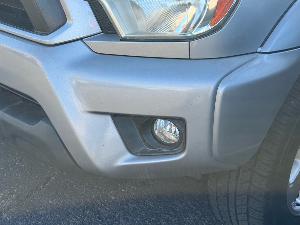 Thumbnail: 2014 Toyota Tacoma - 11