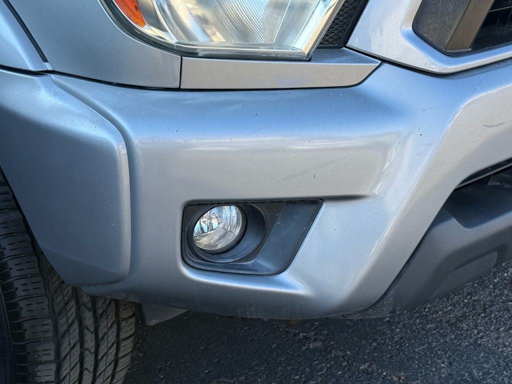 Thumbnail: 2014 Toyota Tacoma - 23