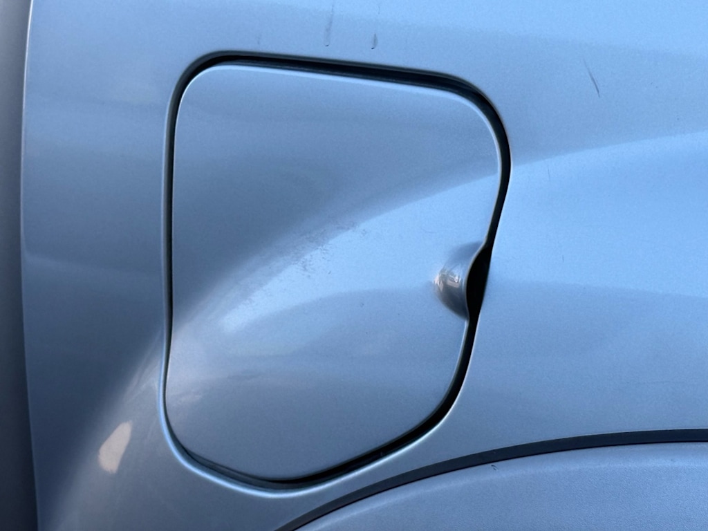 Thumbnail: 2014 Toyota Tacoma - 15