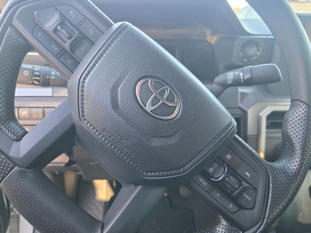 Thumbnail: 2024 Toyota Tacoma - 20