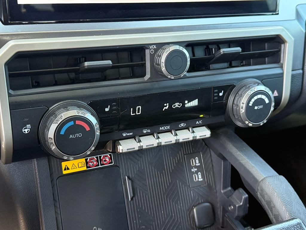 Thumbnail: 2024 Toyota Tacoma - 27