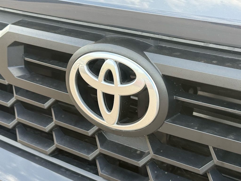Thumbnail: 2025 Toyota Tacoma - 7