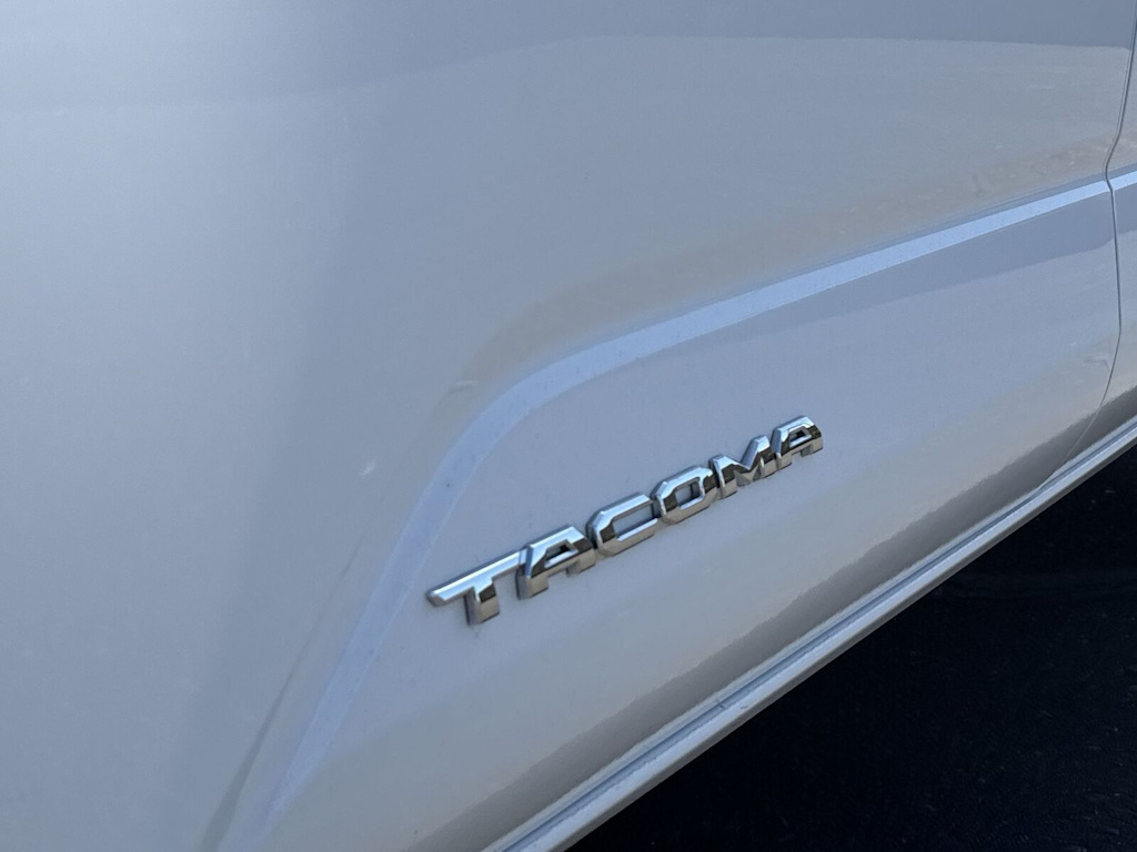 Thumbnail: 2024 Toyota Tacoma - 6