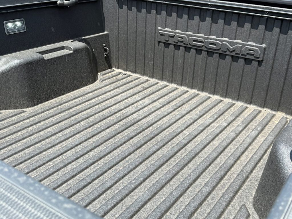 Thumbnail: 2024 Toyota Tacoma - 15