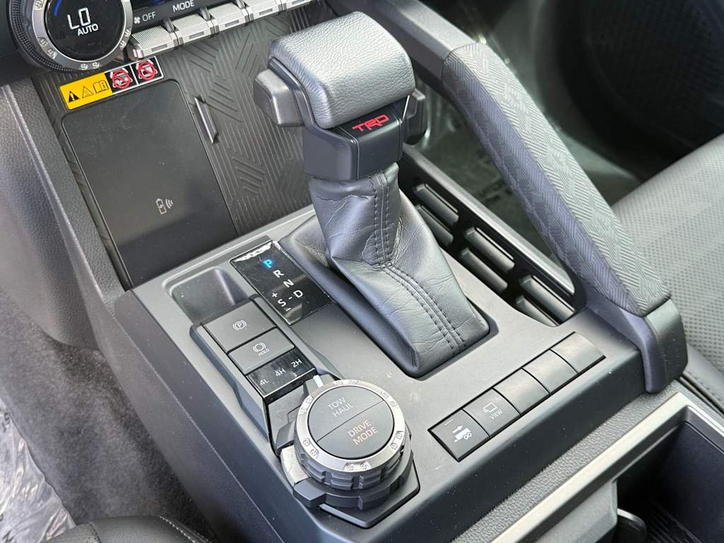 Thumbnail: 2024 Toyota Tacoma - 14