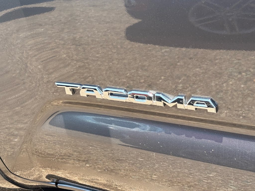 2023 Toyota Tacoma TRD Sport 16