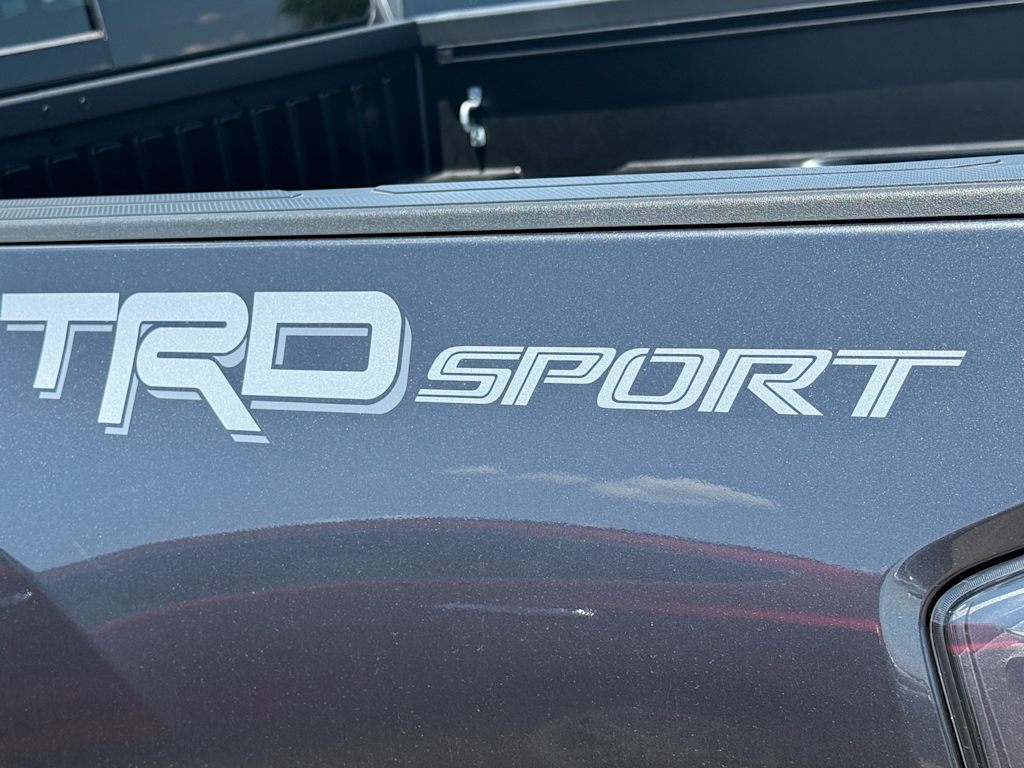 2023 Toyota Tacoma TRD Sport 13
