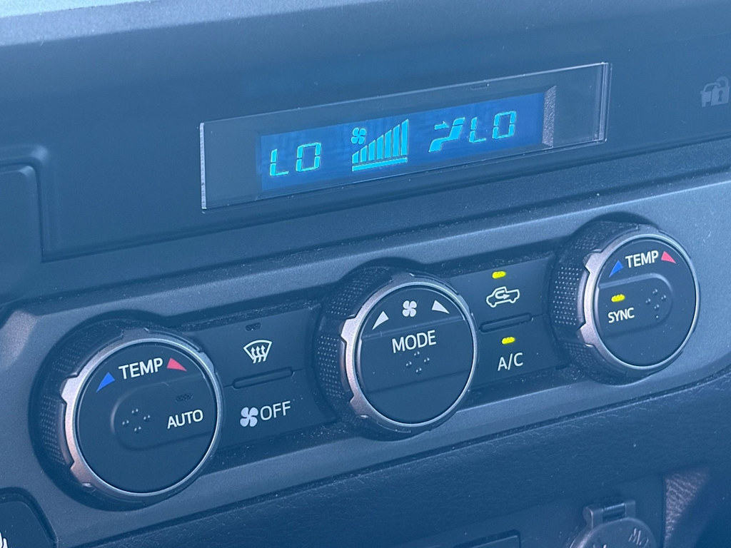 Thumbnail: 2023 Toyota Tacoma - 18