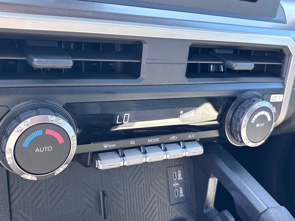 Thumbnail: 2024 Toyota Tacoma - 27