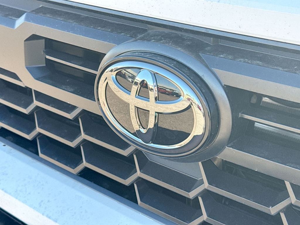Thumbnail: 2025 Toyota Tacoma - 33