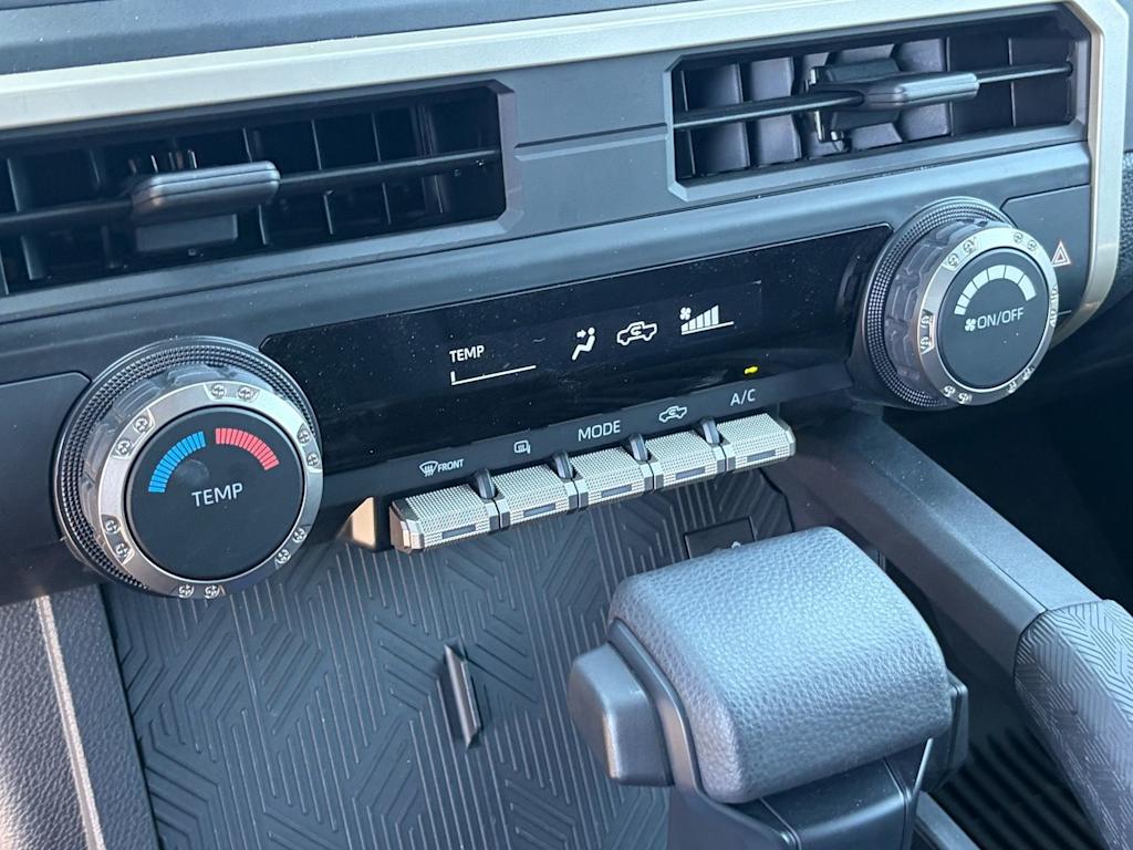 Thumbnail: 2025 Toyota Tacoma - 19