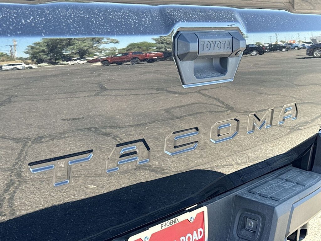 Thumbnail: 2025 Toyota Tacoma - 33
