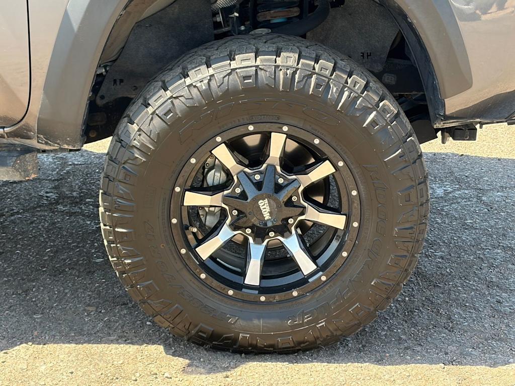 Thumbnail: 2023 Toyota Tacoma - 4