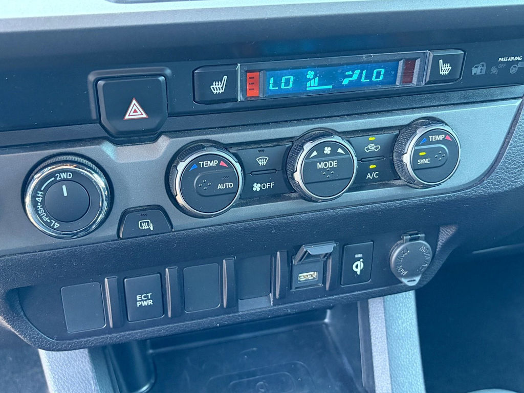 Thumbnail: 2023 Toyota Tacoma - 12