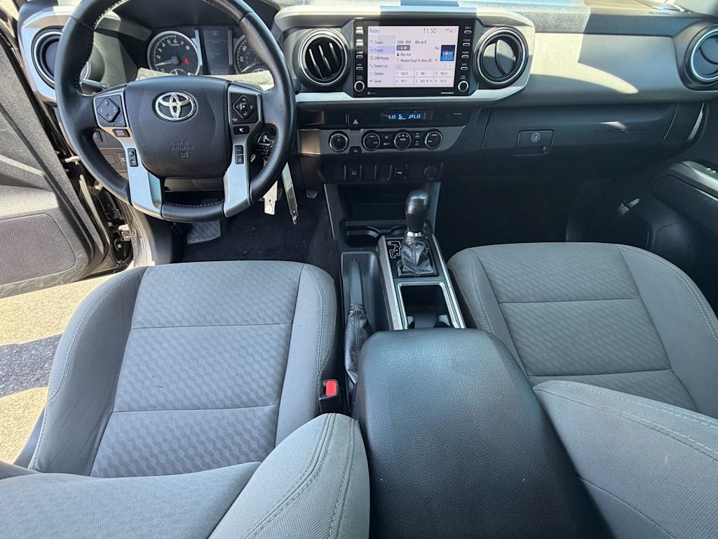 Thumbnail: 2021 Toyota Tacoma - 10
