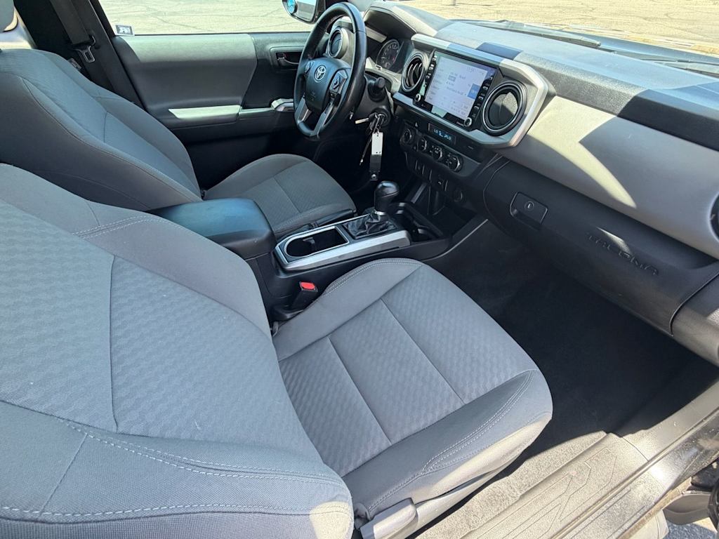 Thumbnail: 2021 Toyota Tacoma - 8
