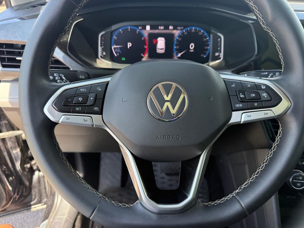 Thumbnail: 2022 Volkswagen Taos - 8