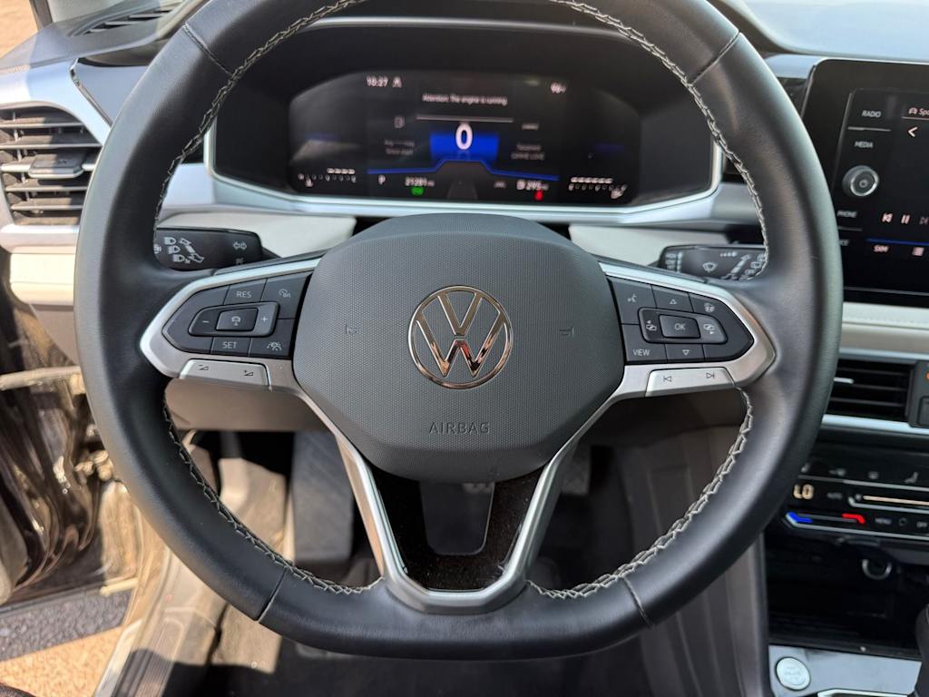 Thumbnail: 2025 Volkswagen Taos - 9