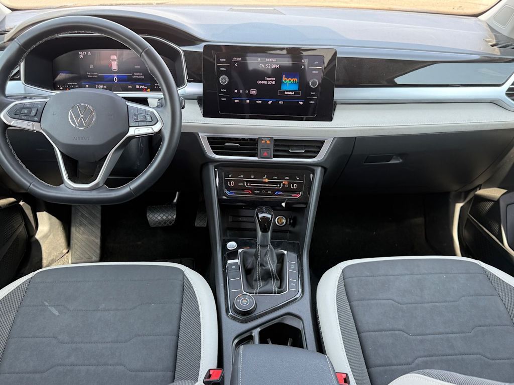 Thumbnail: 2025 Volkswagen Taos - 2