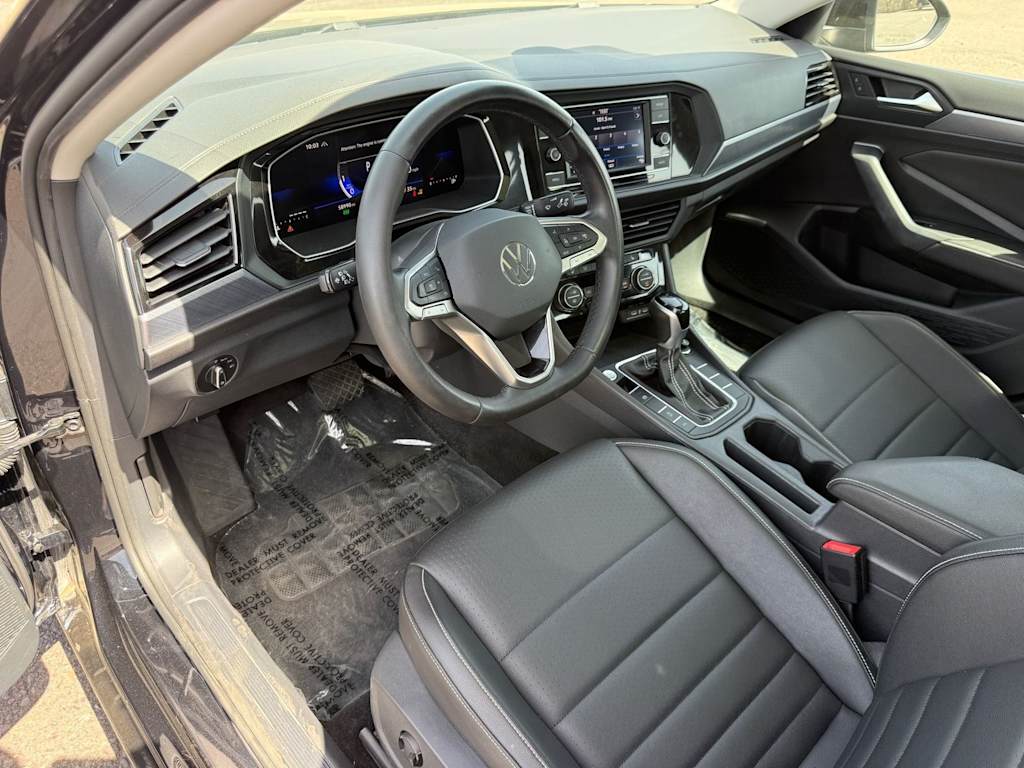 Thumbnail: 2024 Volkswagen Jetta - 2
