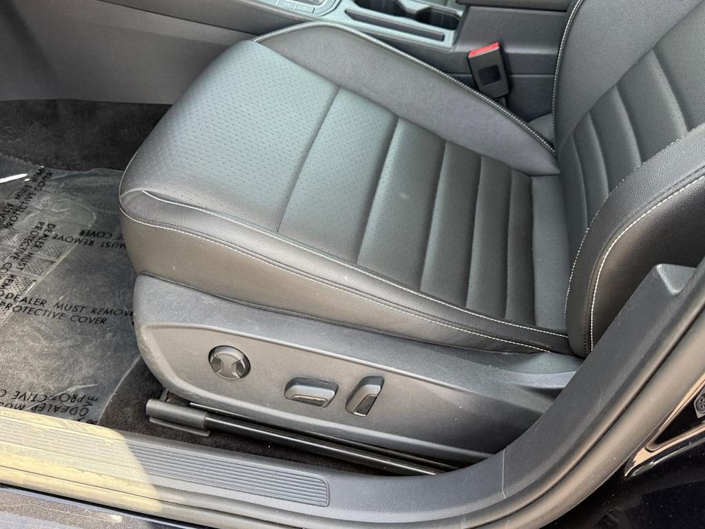 Thumbnail: 2024 Volkswagen Jetta - 22