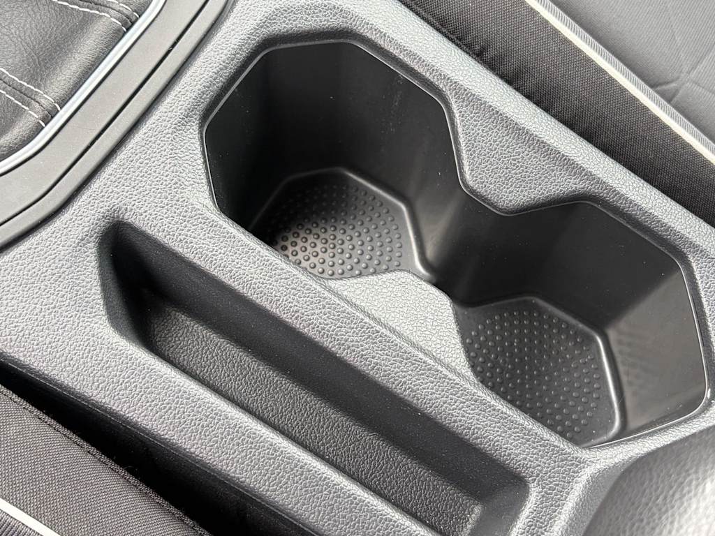 Thumbnail: 2025 Volkswagen Jetta - 22