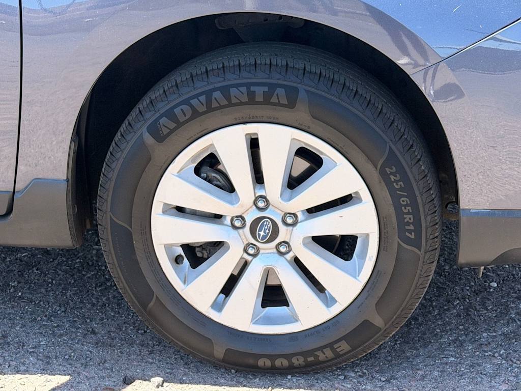 Thumbnail: 2017 Subaru Outback - 5