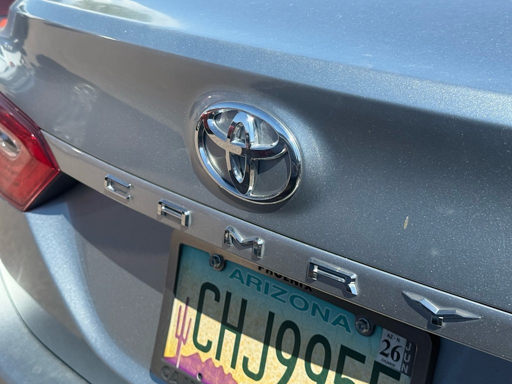 Thumbnail: 2018 Toyota Camry - 16