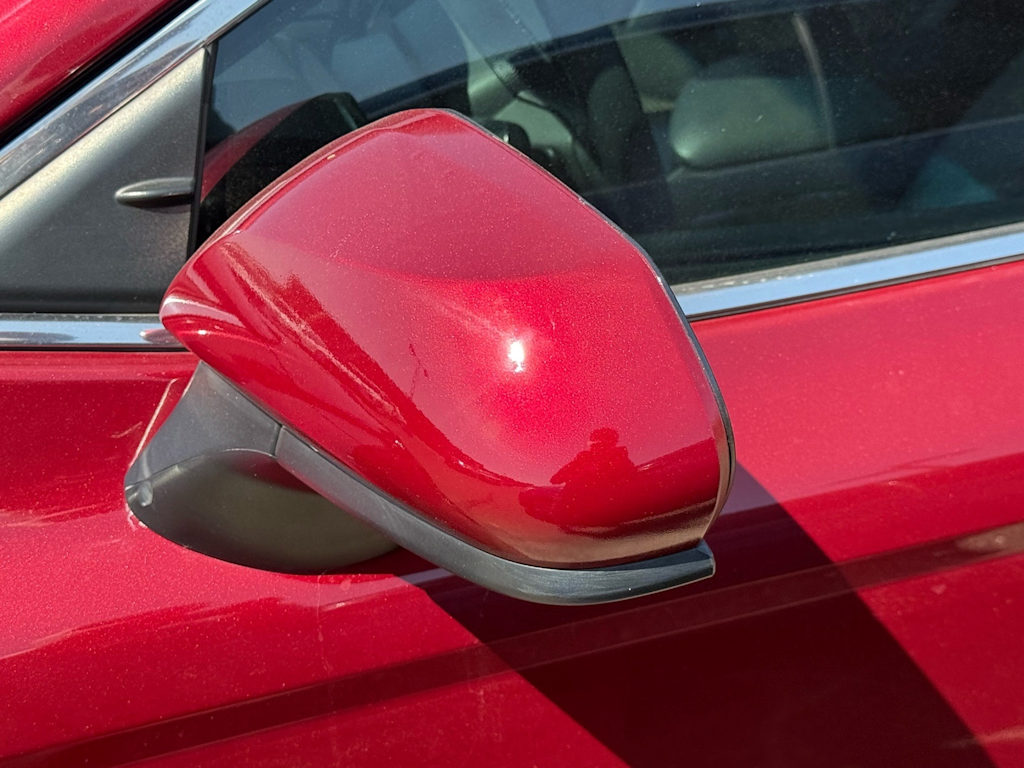 2018 Toyota Camry SE 12