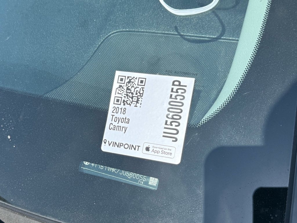 2018 Toyota Camry SE 6
