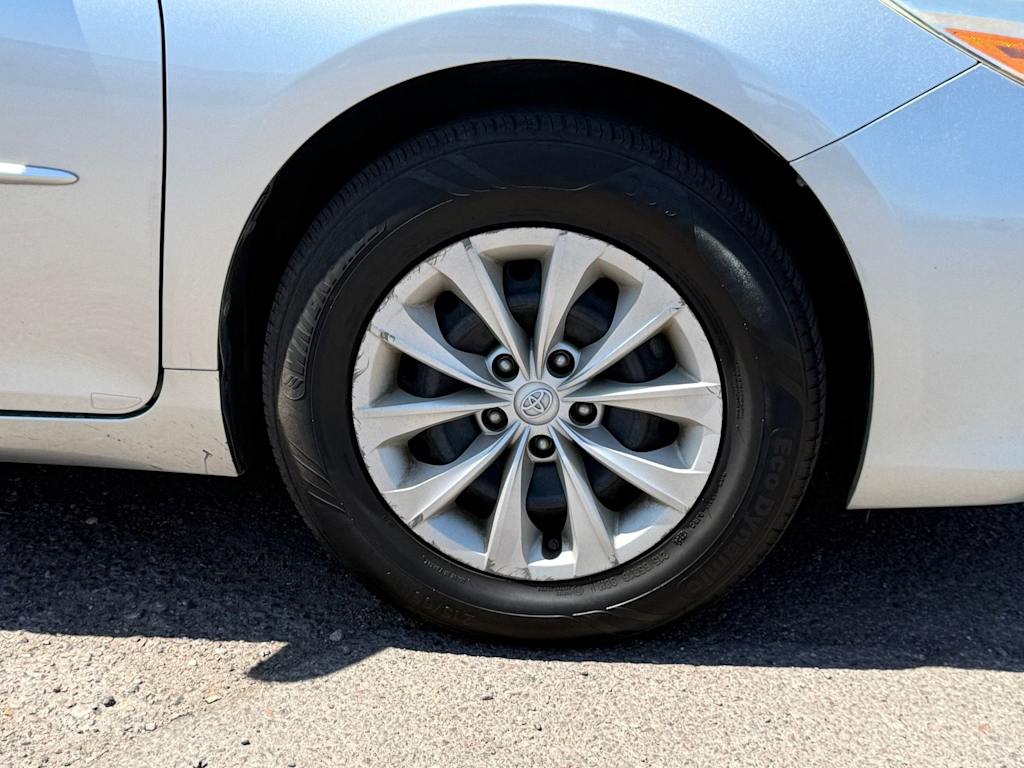 Thumbnail: 2017 Toyota Camry - 6