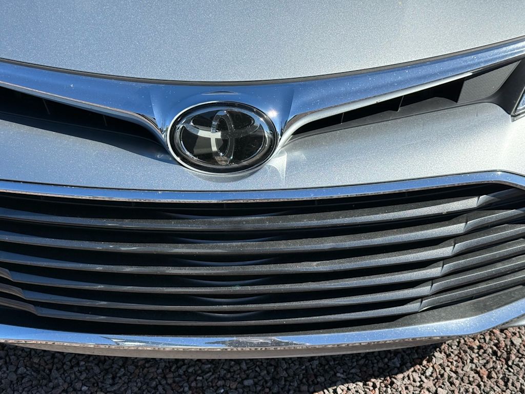 Thumbnail: 2016 Toyota Avalon - 28