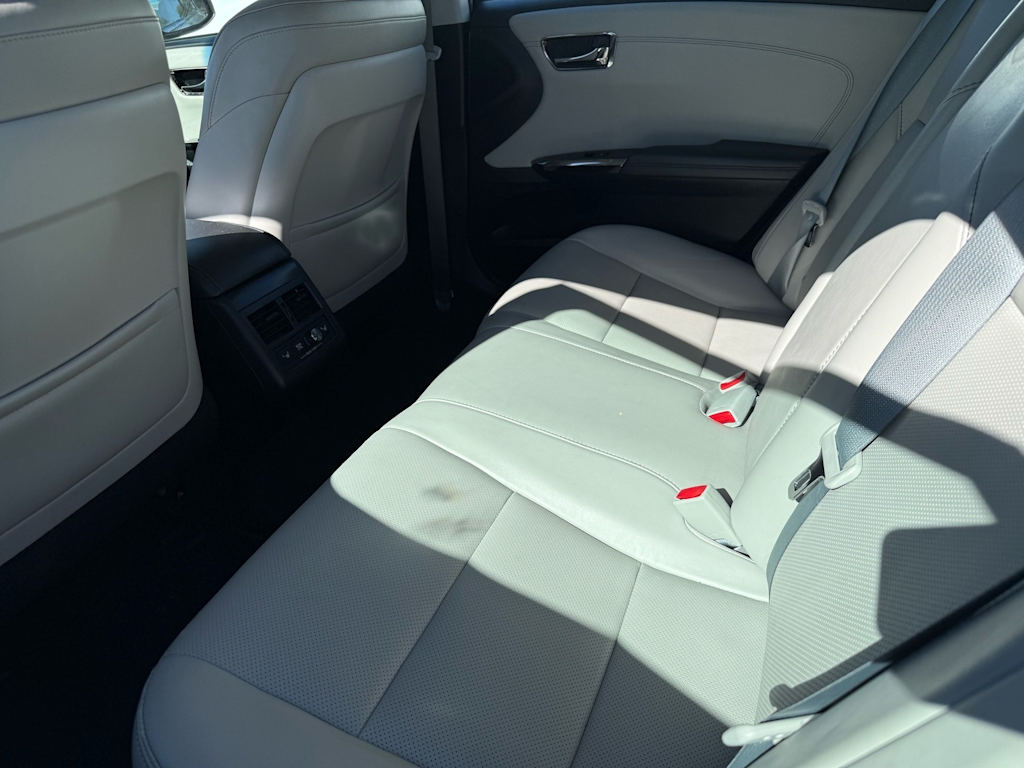 Thumbnail: 2016 Toyota Avalon - 7