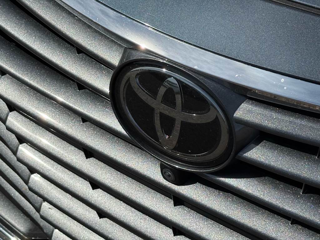 Thumbnail: 2019 Toyota Avalon - 3