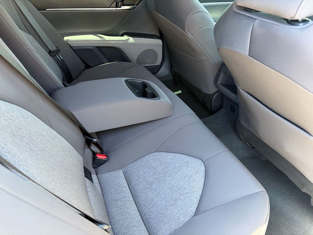 Thumbnail: 2024 Toyota Camry - 10