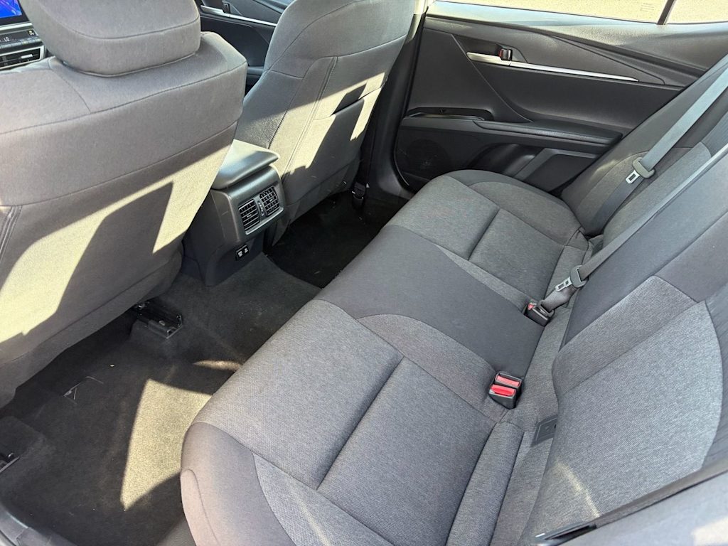 Thumbnail: 2025 Toyota Camry - 9