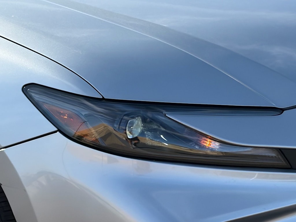 Thumbnail: 2025 Toyota Camry - 15