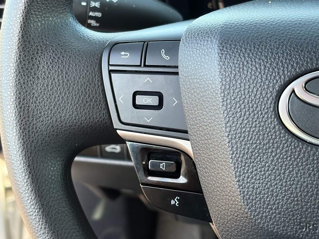 Thumbnail: 2025 Toyota Camry - 21