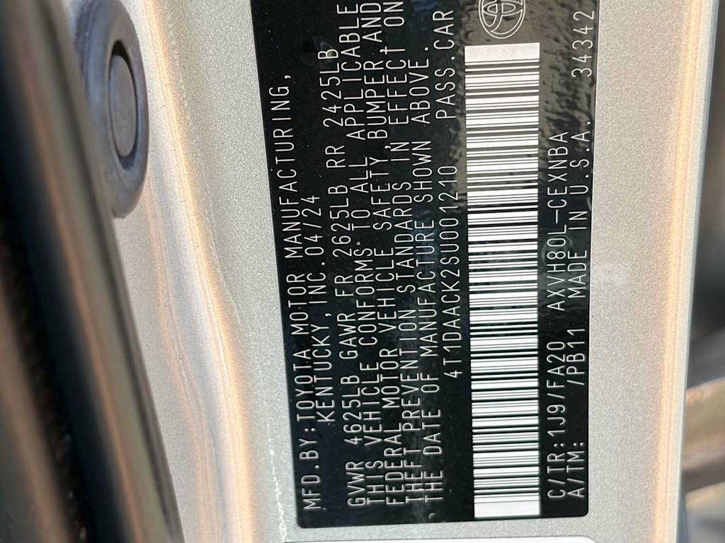 Thumbnail: 2025 Toyota Camry - 12